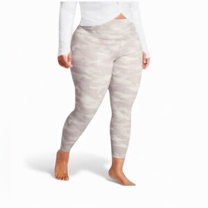 Athleta Elation Camo 7/8 Plus Size 3X Beige High Rise Stretch Leggings Women Gym